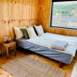 Nykmark - Eco House - Room Blåtinden, hotel en Bøstad