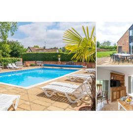 East Green Farm Cottages - The Dairy, sleeps 6 #Kelsale, #Suffolk - free use of #SWIMMING POOL - seasonal and #TENNIS COURT - Manage by Aldeburgh Coastal Cottages