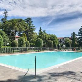 I Limoni Bilocale in residence con piscina