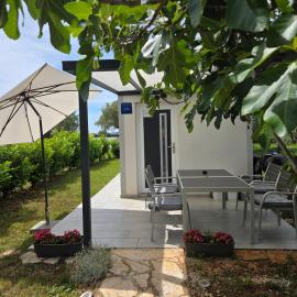 Studio Apartment Ceca***
