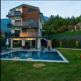VILLA KoSAR