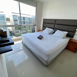 Moderno Departamento con Piscina, Gimnasio y Vista, hótel í Piura