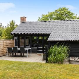 Amazing Home In Tarm With Wifi, hotel a Tarm