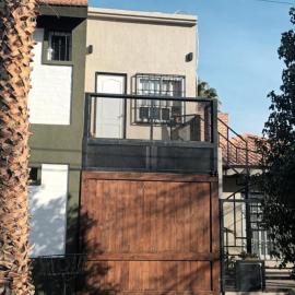 Cómodo y moderno departamento con cochera en Mendoza, hotel u gradu Las Heras