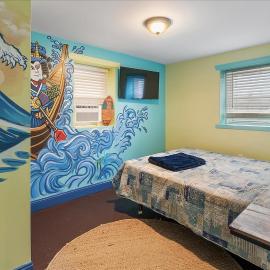 Artistic Oceanfront 2 Bedroom on the beach, Parking Beach Badges fun for all ages, hotel in Seaside Heights