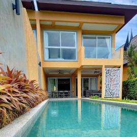 Jasmine Pool Villa - Koh Chang, hotel i Ban Khlong Son