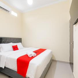 RedDoorz Syariah at Kampung Sawah Jatimurni Bekasi, hotel in Cakungpabuaran