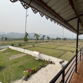 Foothill homestay, מלון בRanīchera