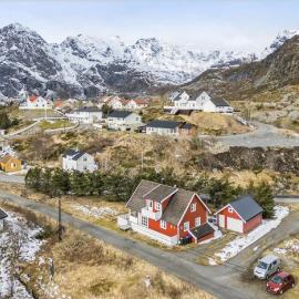 Lofoten Lightscape โรงแรมในโมสคิเนส