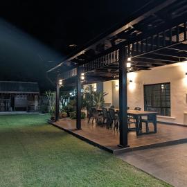 D’Garden Cottage with big field, hotell sihtkohas Keluang