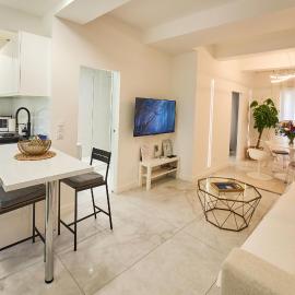La Perle du Mourillon-WIFI-Spacieux Haut de gamme, hotel a Toulon