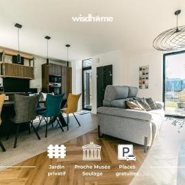 Maison spacieuse et jardin proche Soulages WisdhomeConciergerie, מלון ברודז