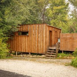 Gîte le noisetier 3-6 personnes, hotel a Blésignac