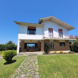 Casa Rural Los Sabugos, entre el mar y la montaña, hotel em La Isla