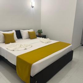 Sky wing transit hotel