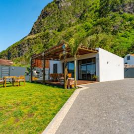 Fajã Lodges - House Ash