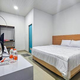 Guest House Hamz Syariah Redpartner, hótel í Kumprung