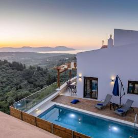 Archontiki Veranda - Design Villa in Crete with Heated Pool, Jacuzzi & Dreamy Views