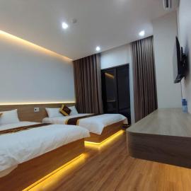 Trúc Nhân Hotel