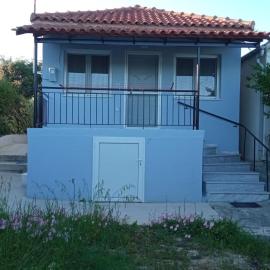 Cozy house near Preveza، فندق في Flámpoura