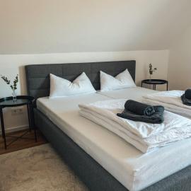 Jaschkes HomeBase Ferienwohnung Dachau - Vacation & Work close to Munich, готель у місті Дахау