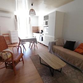 Appartement L'Hirondelle, hotelli kohteessa Anduze