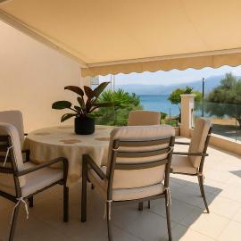 La Casa Rosa Seaside Getaway โรงแรมในมาราไธอัส