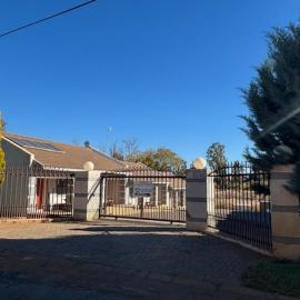 Kuruman Paradise Lodge
