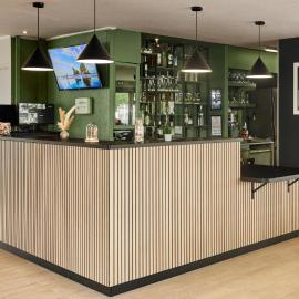 Campanile NATURE - Marne La Vallée - Chelles, hotel di Chelles
