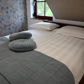 Sobe in apartma Portus, hotel en Rakek