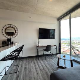 Secrt Sabana 1BR · Workspace + WiFi · Parking · Apt 1508