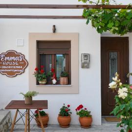 Emmas House, отель в Панагии