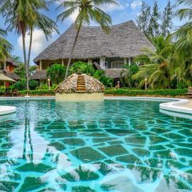 Couzy - Ocean Beach Paradise, hotel i Malindi