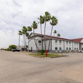 Red Roof Inn Pharr - McAllen โรงแรมในฟาร์