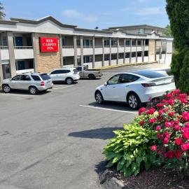 Red Carpet Inn - Stamford, hotel sa Stamford