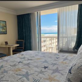 Bang For Your Buck Hotel Condo On Daytona Beach with Kitchen and Ocean View