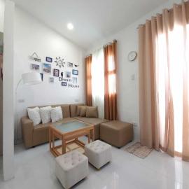 Tanza Cavite Staycation Condo Loft, hotell i Tanza