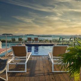 Best Location & Rooftop Pool Apto With Elevator
