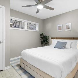 Stillwater Retreat - For 6, hotel in Kimberling City