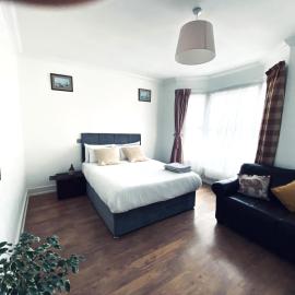 Luxury Guest House, hotel a Battersea