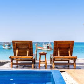 SeaSalt BeachFront Holiday Home, Private pool, 2 Bedroom house