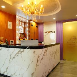 Hotel Bhagyalaxmi Luxury Inn, hotel u gradu 'Ahmedabad'