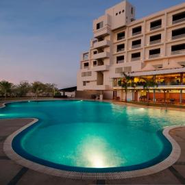 Seasons Rajkot, hotelli Rajkotissa