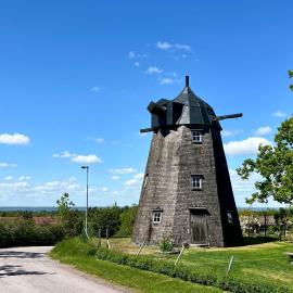 Unikt boende i en Öländsk kvarn, hotel u gradu Farjestaden