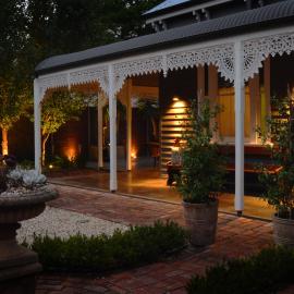 Clement House, hotell i Benalla