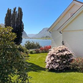 Stunning Apartment In Selje With Wifi, hotel i Selje