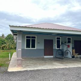 Nabilah Homestay Labuh Banting, hotel in Kepala Batas