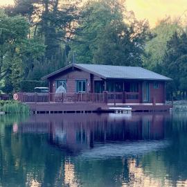 JEM Lodge, hotel in Stocksfield