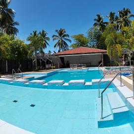 Malibhu View Resort，Carmen的飯店