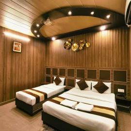Hotel Pardesi,Har ki pauri Road Haridwar